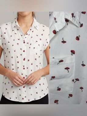Mushroom Print Button Up Top Short Cap Sleeves Size XS
